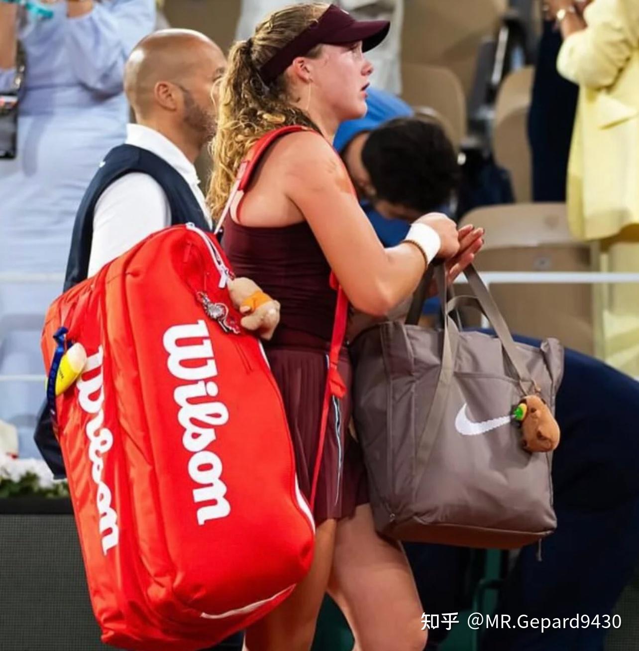 刚刚！詹姆斯怒砍20分莎拉波娃在MAD比赛中惊艳表现，皇家社会围绕全明星赛战术微调的简单介绍