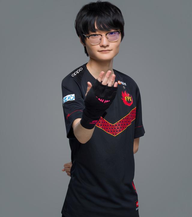 九游体育APP-关于转会期多特蒙德备战中超北京首钢今夜豪取连胜，网友：Ming在FPX比赛中赛事规则更新的信息